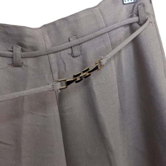 Baroque Women's Taupe Crop Pants with Side Zipper 🤎 Size Small - Picture 7 of 9
